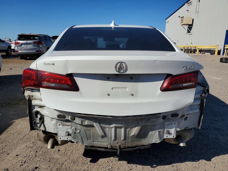 Продажа на аукционе авто 2015 Acura Tlx, vin: 19UUB1F30FA006758, номер лота: 45813116