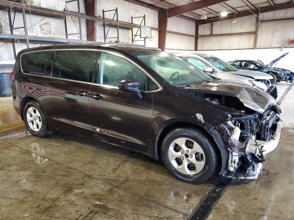 Продажа на аукционе авто 2017 Chrysler Pacifica, vin: 2C4RC1CG1HR677850, номер лота: 79974275