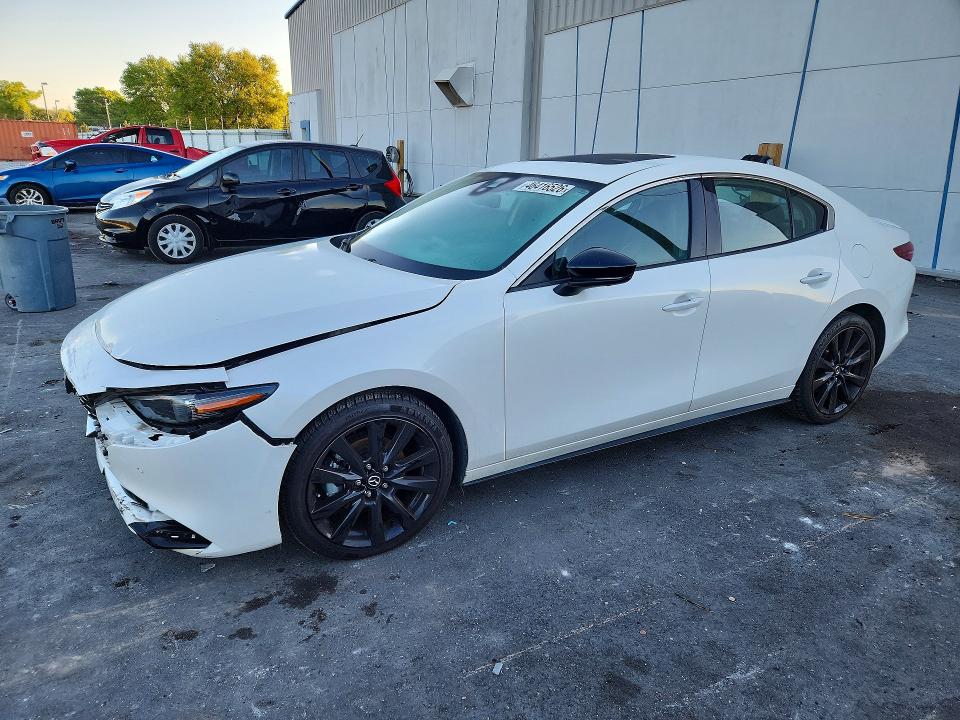 46416526 :رقم المزاد ، JM1BPBEY8M1312114 vin ، 2021 Mazda 3 مزاد بيع