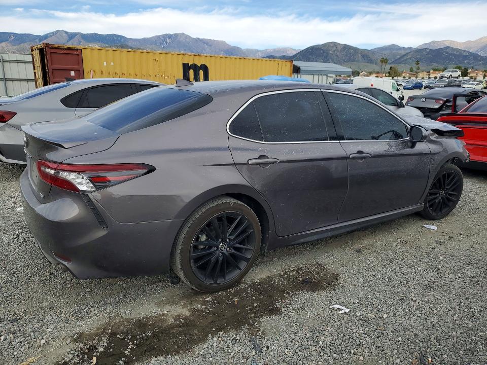 Продажа на аукционе авто 2021 Toyota Camry, vin: 4T1K61AK3MU580724, номер лота: 46063186
