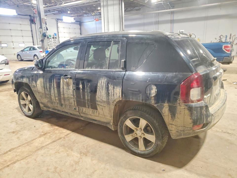 79446425 :رقم المزاد ، 1C4NJDEB4HD193570 vin ، 2017 Jeep Compass مزاد بيع