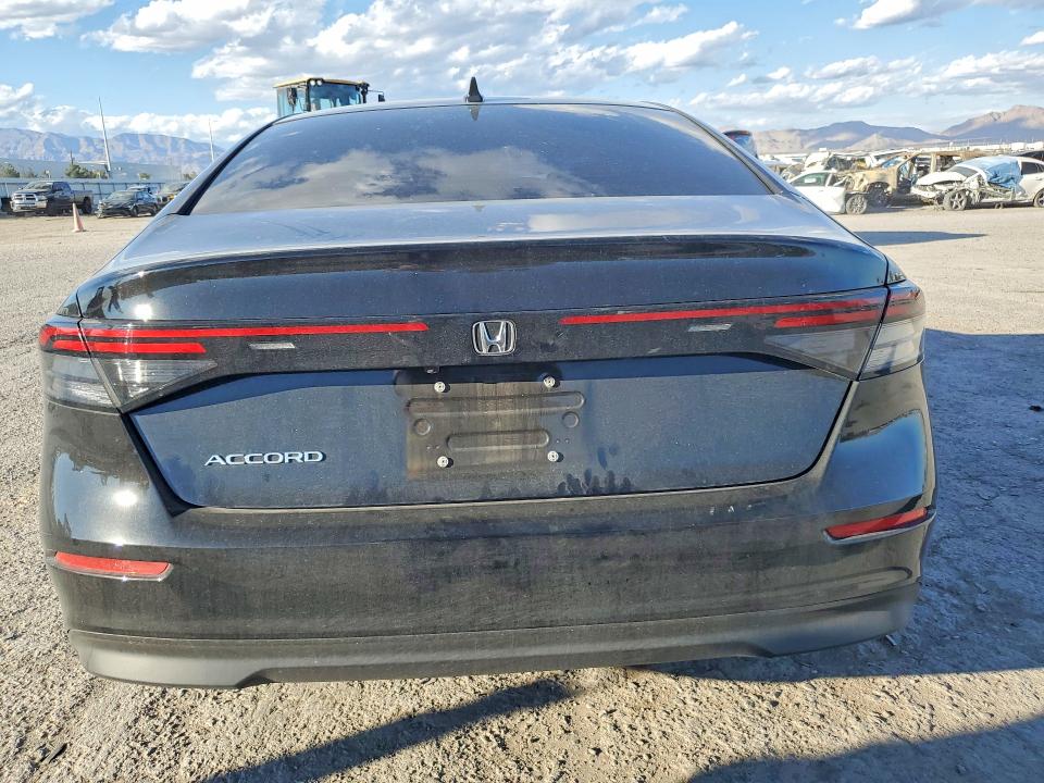 79759895 :رقم المزاد ، 1HGCY1F23RA019218 vin ، 2024 Honda Accord مزاد بيع