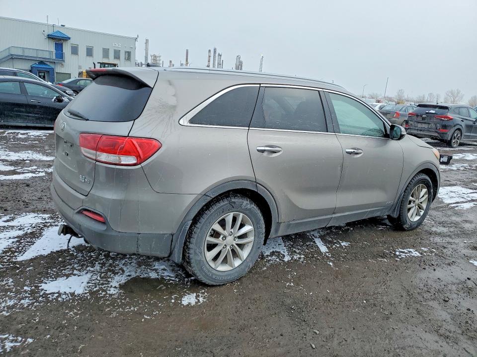 45593346 :رقم المزاد ، 5XYPGDA59GG138569 vin ، 2016 Kia Sorento مزاد بيع