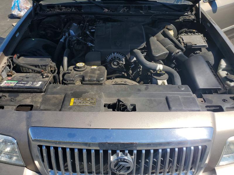 2006 Mercury Grand Marquis მანქანა იყიდება აუქციონზე, vin: 2MEFM75W96X619323, აუქციონის ნომერი: 46951376