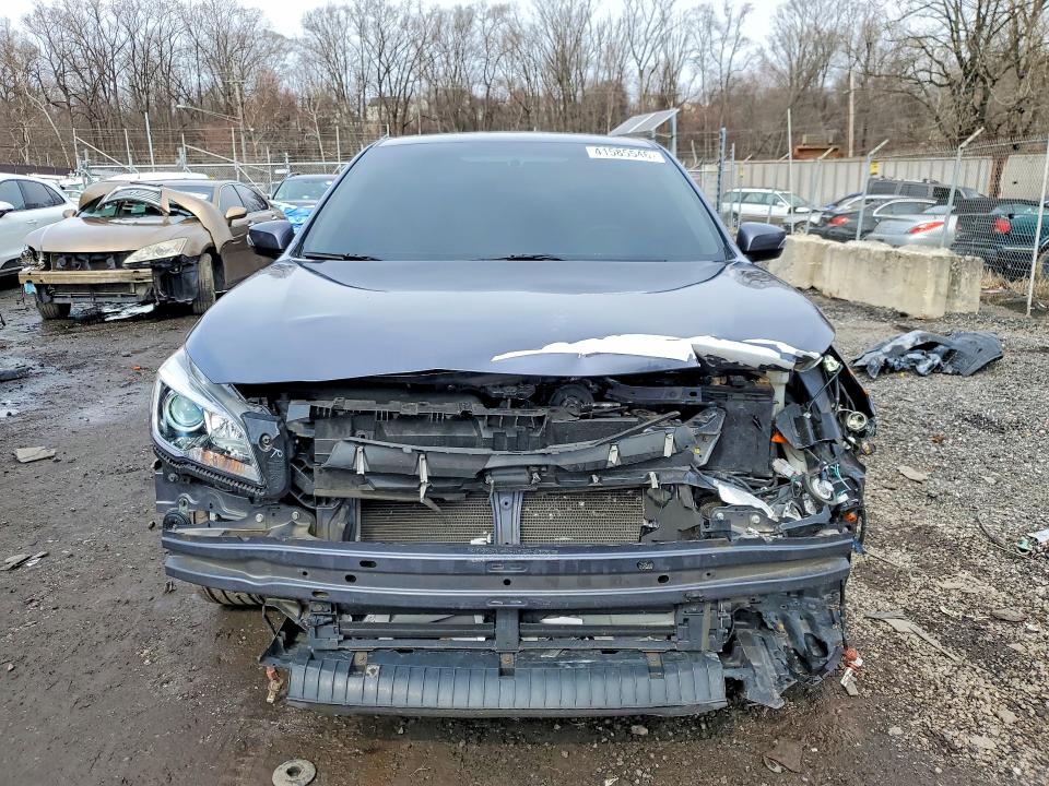 41585546 :رقم المزاد ، 4S3BNBL69F3037514 vin ، 2015 Subaru Legacy مزاد بيع