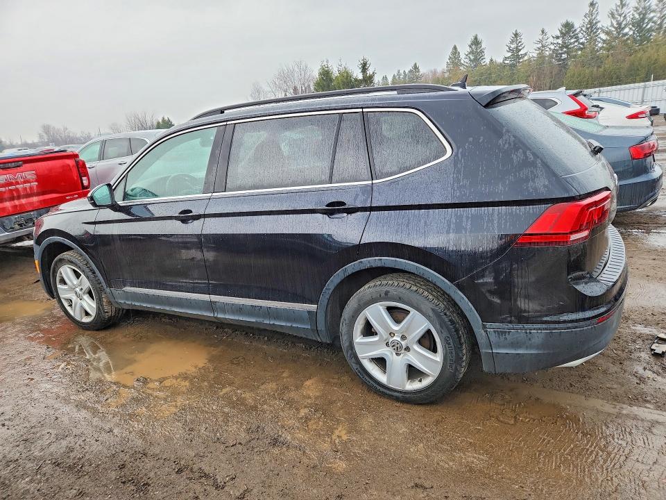 47516656 :رقم المزاد ، 3VV2B7AX0JM031238 vin ، 2018 Volkswagen Tiguan مزاد بيع