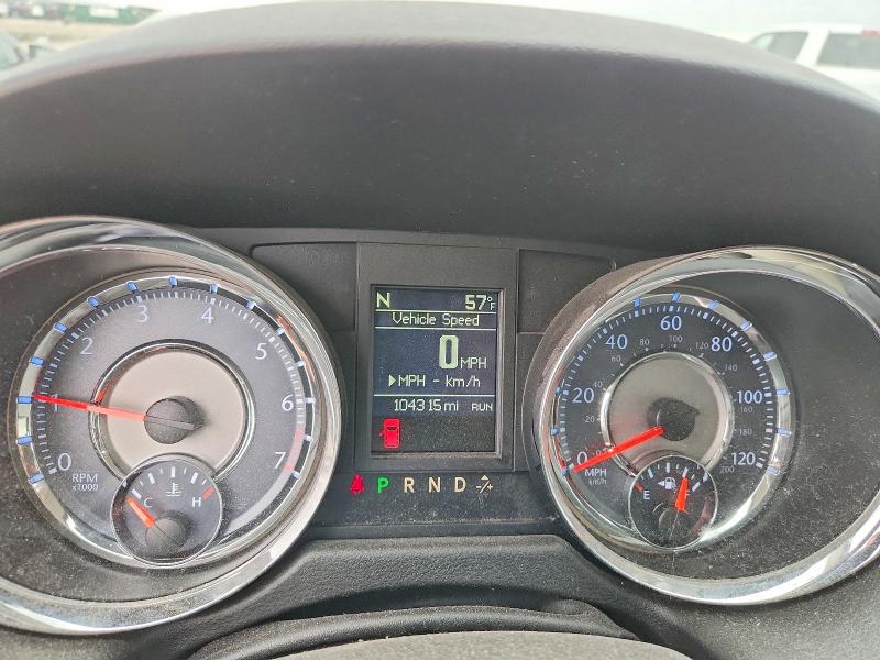 2015 Chrysler Town & Country მანქანა იყიდება აუქციონზე, vin: 2C4RC1BG9FR521733, აუქციონის ნომერი: 46400356