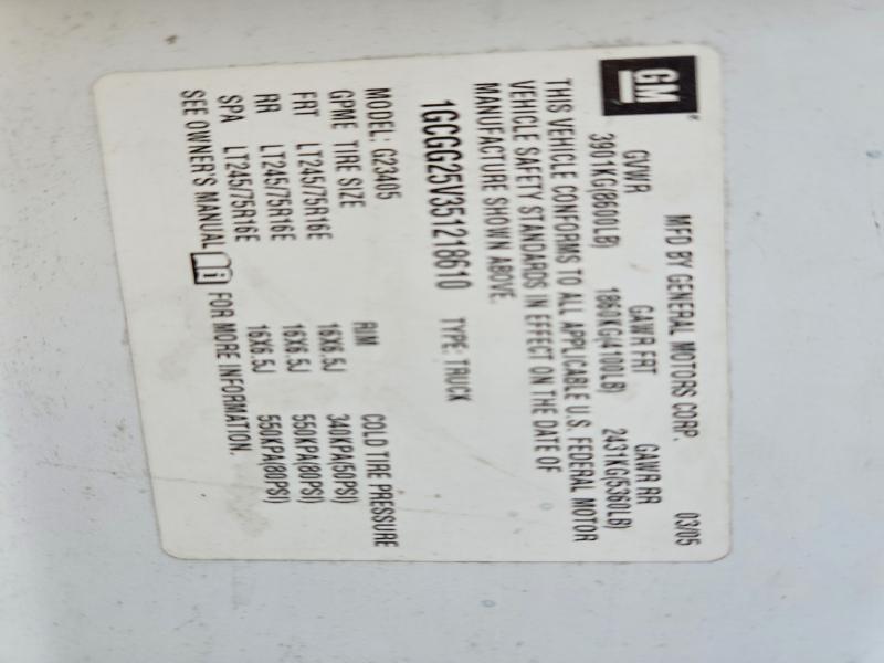 50442076 :رقم المزاد ، 1GCGG25V051119582 vin ، 2005 Chev Express G2500 مزاد بيع
