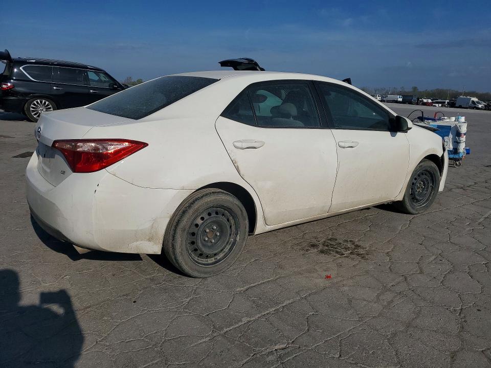 Продаж на аукціоні авто 2019 Toyota Corolla, vin: 5YFBURHE6KP942984, номер лоту: 47785336