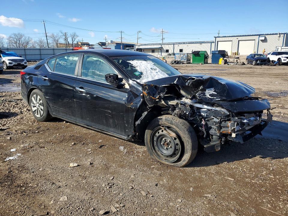Продажа на аукционе авто 2020 Nissan Altima, vin: 1N4BL4BV0LC235149, номер лота: 45923546