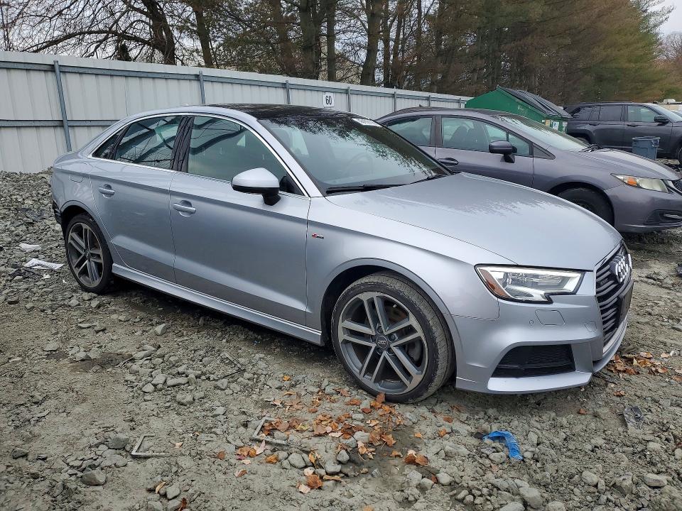 Продажа на аукционе авто 2018 Audi A3, vin: WAUJ8GFF0J1045207, номер лота: 46159126