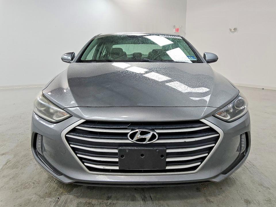 41784446 :رقم المزاد ، KMHD84LF6JU578238 vin ، 2018 Hyundai Elantra مزاد بيع