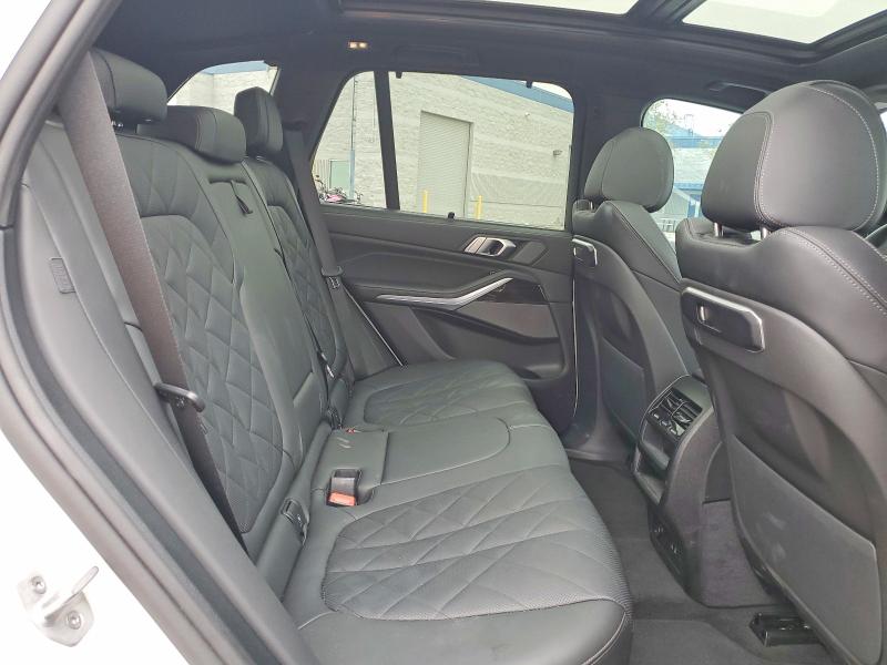 47894136 :رقم المزاد ، 5UX43EU01S9Y60695 vin ، 2025 Bmw X5 مزاد بيع
