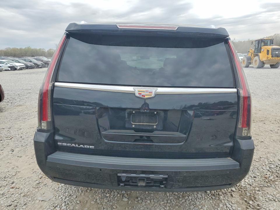 47449996 :رقم المزاد ، 1GYS3BKJ5KR282730 vin ، 2019 Cadillac Escalade مزاد بيع