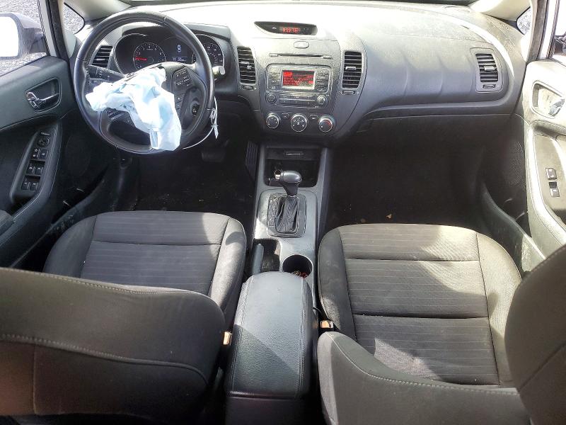 2015 Kia Forte მანქანა იყიდება აუქციონზე, vin: KNAFX4A80F5266290, აუქციონის ნომერი: 41902906