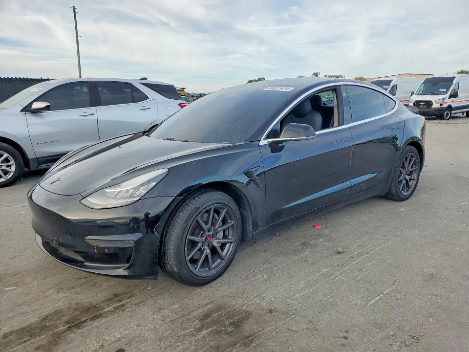 Продажа на аукционе авто 2019 Tesla Model 3, vin: 5YJ3E1EA7KF394851, номер лота: 46321416