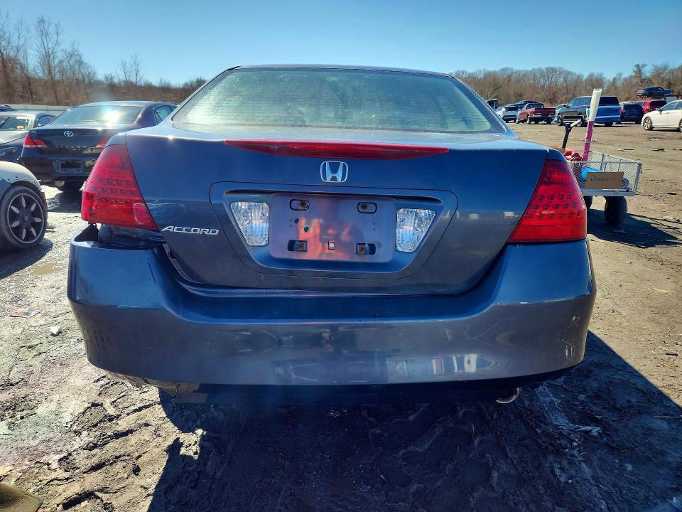 41980446 :رقم المزاد ، 1HGCM56307A199136 vin ، 2007 Honda Accord مزاد بيع