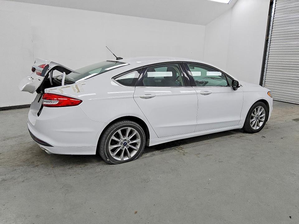 2017 Ford Fusion მანქანა იყიდება აუქციონზე, vin: 3FA6P0H72HR317433, აუქციონის ნომერი: 93321785