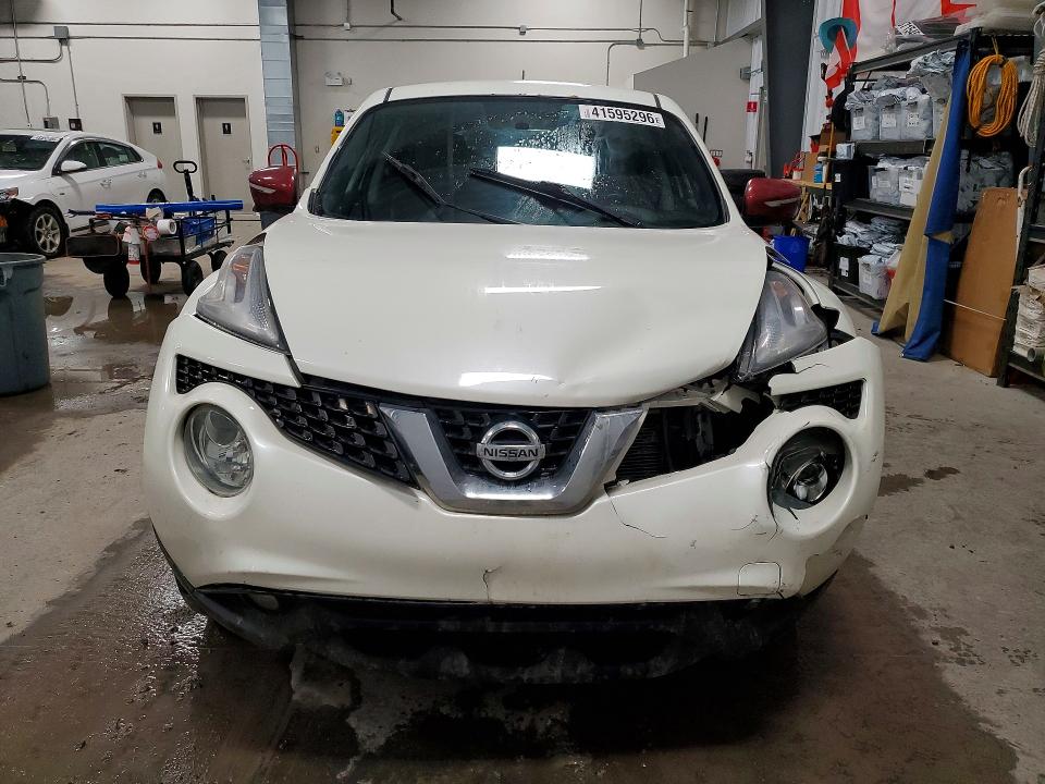 41595296 :رقم المزاد ، JN8AF5MV2GT659880 vin ، 2016 Nissan Juke مزاد بيع