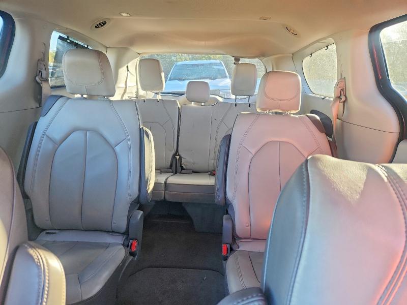 Продаж на аукціоні авто 2017 Chrysler Pacifica, vin: 2C4RC1BGXHR730093, номер лоту: 45992406