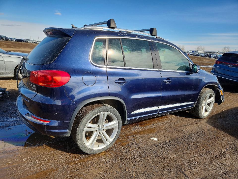 79744205 :رقم المزاد ، WVGJV7AX9FW611303 vin ، 2015 Volkswagen Tiguan مزاد بيع