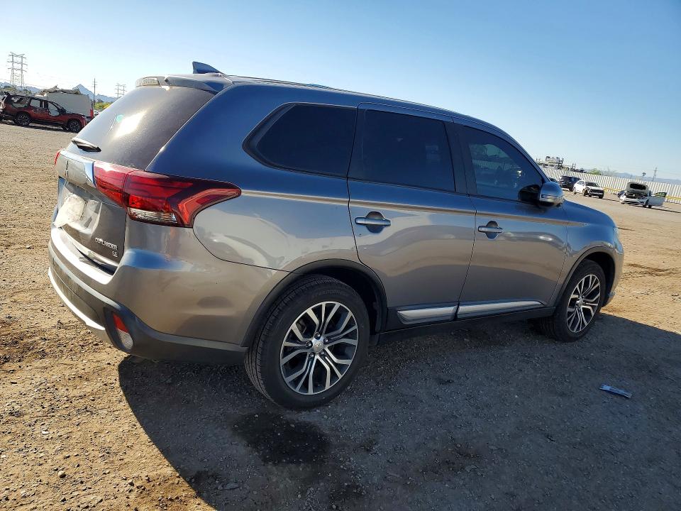 Aukcja sprzedaży 2018 Mitsubishi Outlander, vin: JA4AD3A31JJ003823, numer aukcji: 47640376