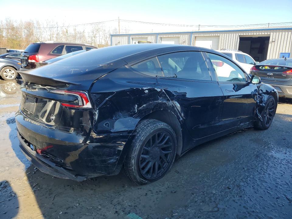 41925456 :رقم المزاد ، 5YJ3E1EA5RF825276 vin ، 2024 Tesla Model 3 مزاد بيع