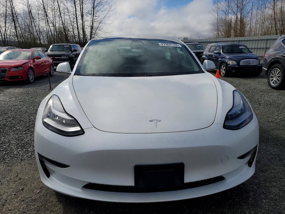47909126 :رقم المزاد ، 5YJ3E1EA8LF645054 vin ، 2020 Tesla Model 3 مزاد بيع