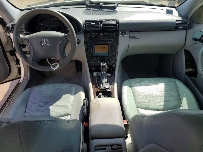 47206116 :رقم المزاد ، WDBRF84J64F457033 vin ، 2004 Mercedes-benz C مزاد بيع