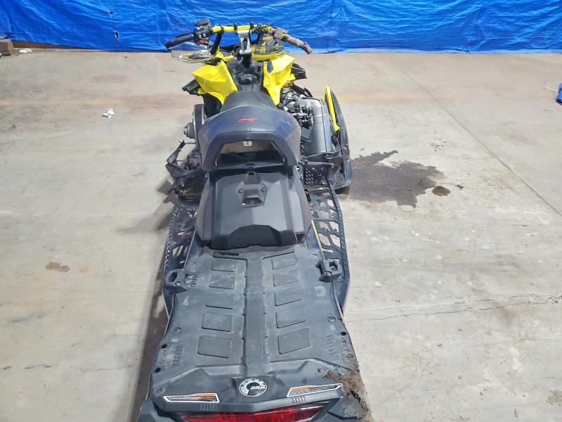 45737476 :رقم المزاد ، 2BPSDXNEXNV000005 vin ، 2022 Ski- Doo Renegade X مزاد بيع