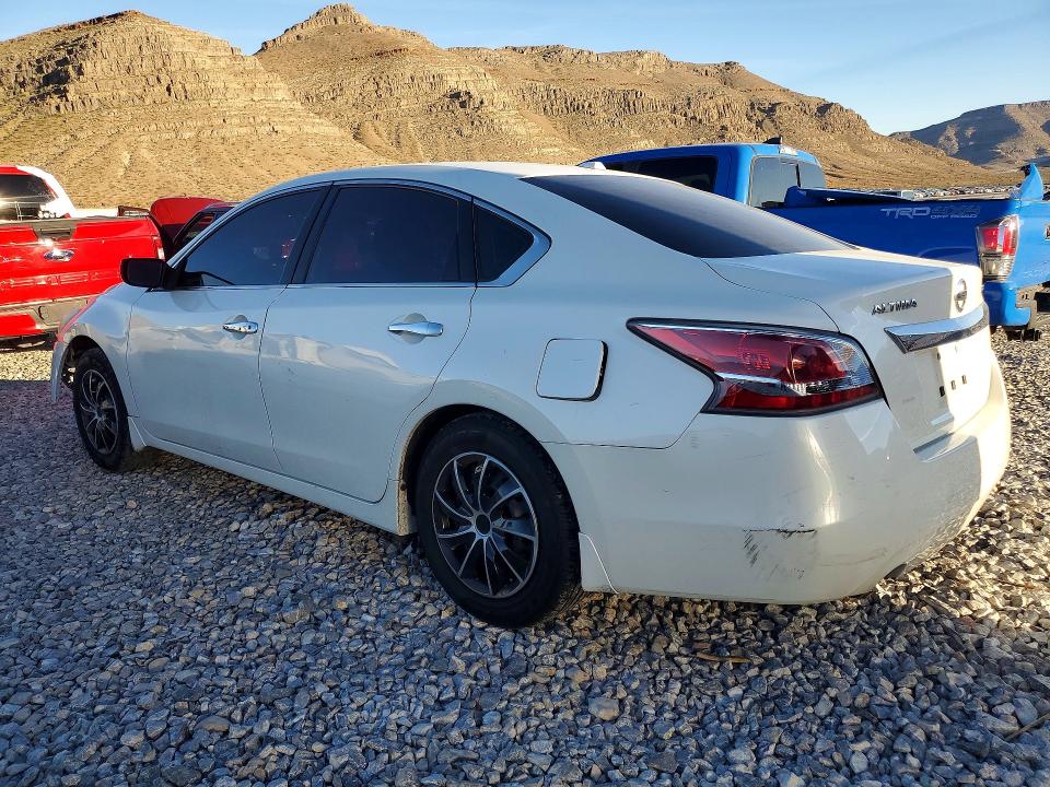 2015 Nissan Altima მანქანა იყიდება აუქციონზე, vin: 1N4AL3AP2FC205910, აუქციონის ნომერი: 46554926