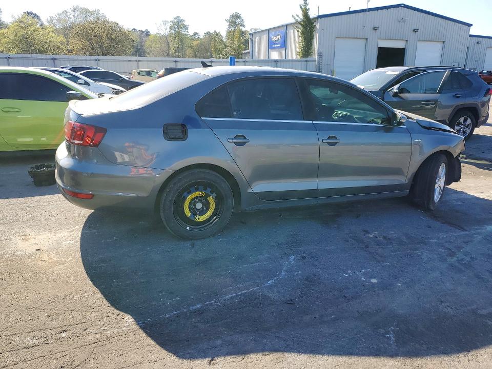 46173046 :رقم المزاد ، 3VW637AJ0EM230673 vin ، 2014 Volkswagen Jetta مزاد بيع