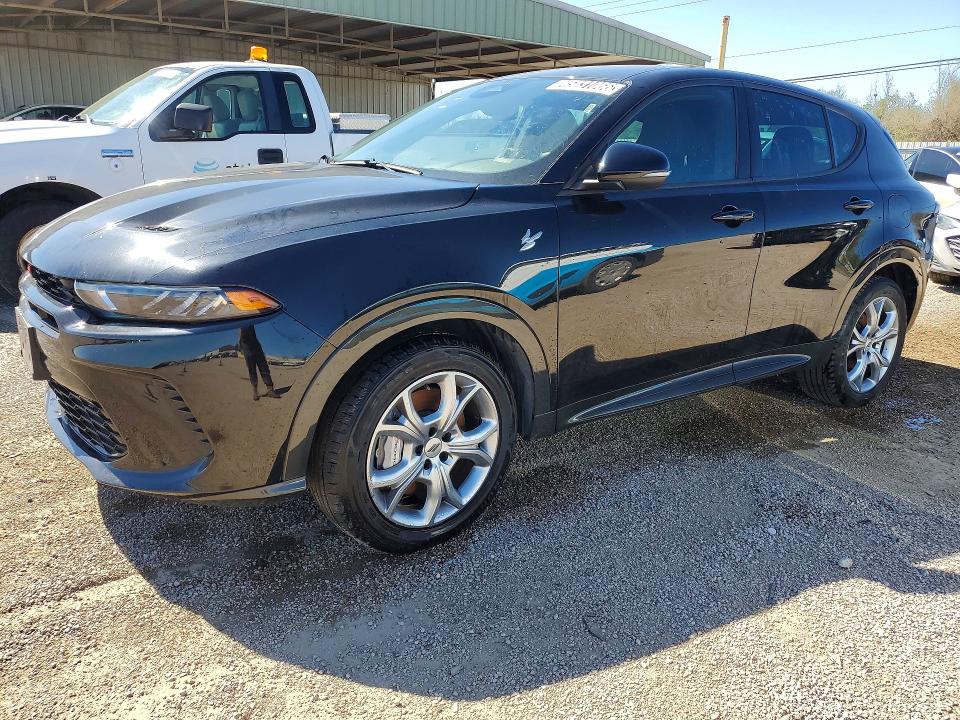 Продажа на аукционе авто 2024 Dodge Hornet, vin: ZACPDFCW8R3A32263, номер лота: 45831066