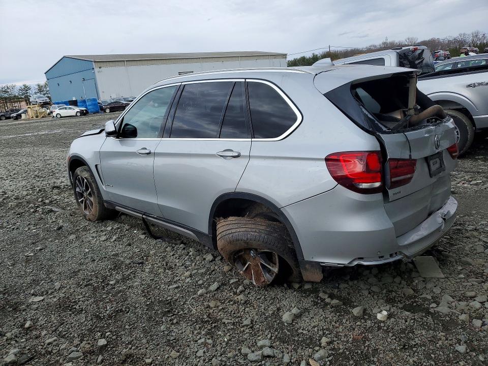 46141956 :رقم المزاد ، 5UXKR0C35H0X79314 vin ، 2017 Bmw X5 مزاد بيع