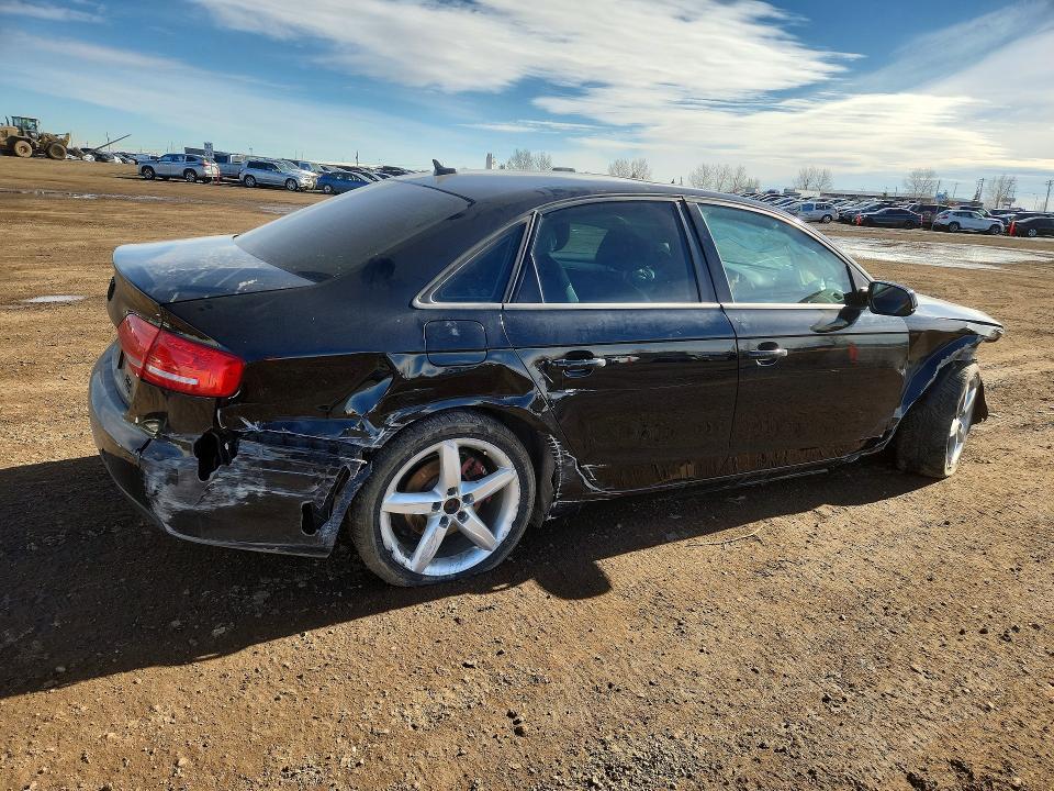 46723846 :رقم المزاد ، WAUBFCFL2CA117553 vin ، 2012 Audi A4 مزاد بيع