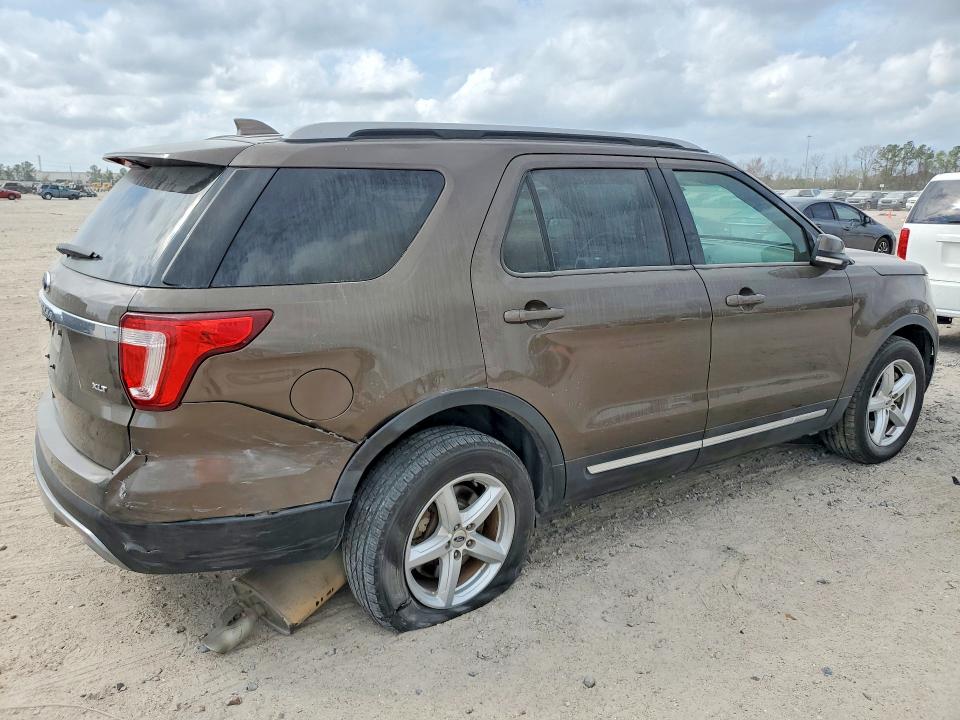 76774125 :رقم المزاد ، 1FM5K8D85GGC23422 vin ، 2016 Ford Explorer مزاد بيع