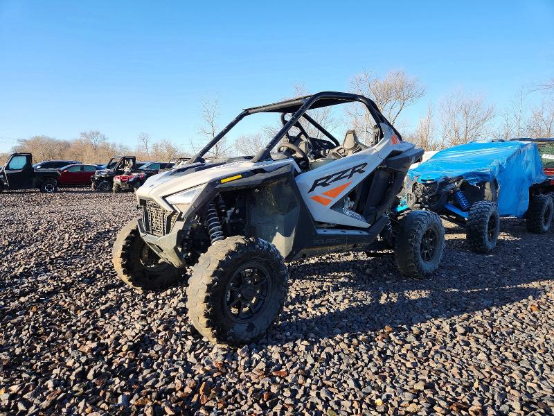 2023 Polaris Rzr მანქანა იყიდება აუქციონზე, vin: 3NSRAE926PF363340, აუქციონის ნომერი: 45460476
