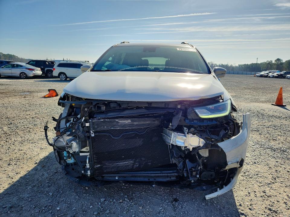 2021 Chrysler Pacifica მანქანა იყიდება აუქციონზე, vin: 2C4RC1BG8MR561573, აუქციონის ნომერი: 79720295