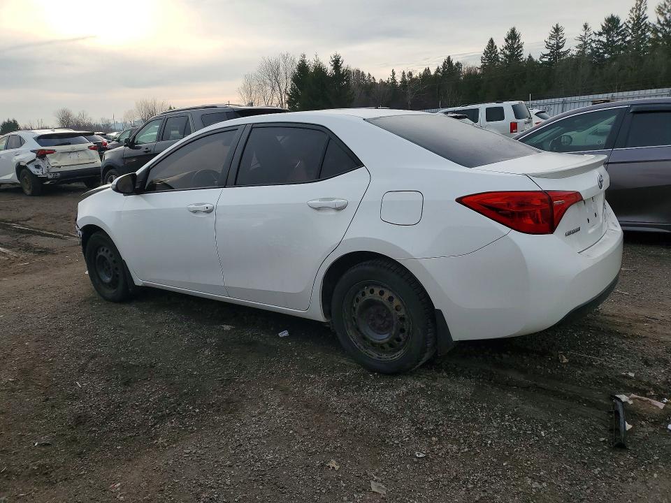 Продажа на аукционе авто 2018 Toyota Corolla, vin: 2T1BURHE3JC969428, номер лота: 47164316