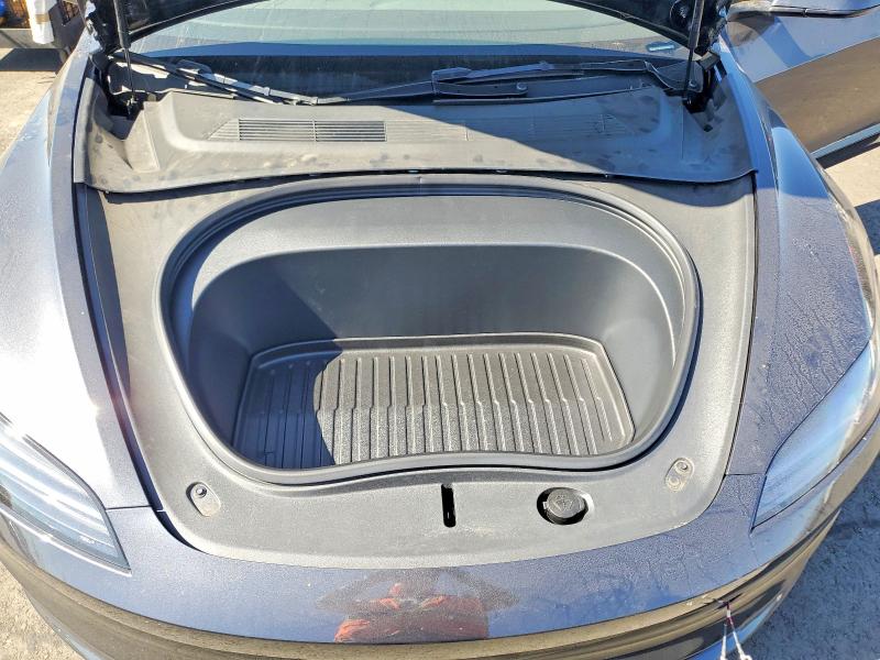 2025 Tesla Model 3 მანქანა იყიდება აუქციონზე, vin: 5YJ3E1EA8SF905810, აუქციონის ნომერი: 45953136