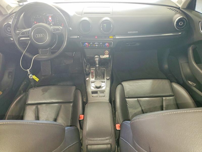 Продажа на аукционе авто 2015 Audi A3, vin: WAUEFGFF8F1010980, номер лота: 45684396