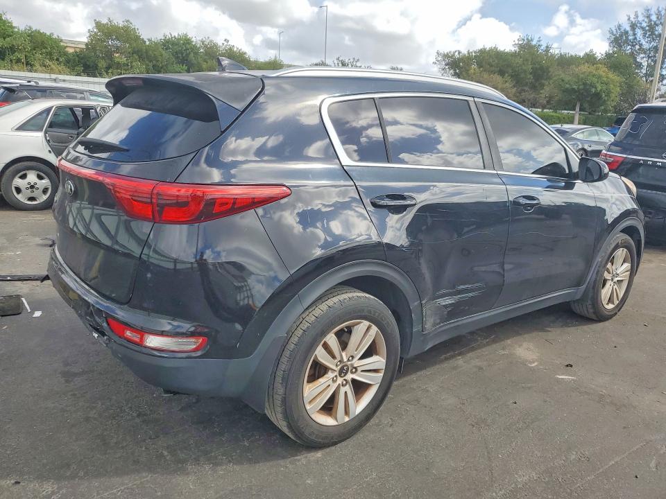 79132275 :رقم المزاد ، KNDPM3AC4J7357218 vin ، 2018 Kia Sportage مزاد بيع