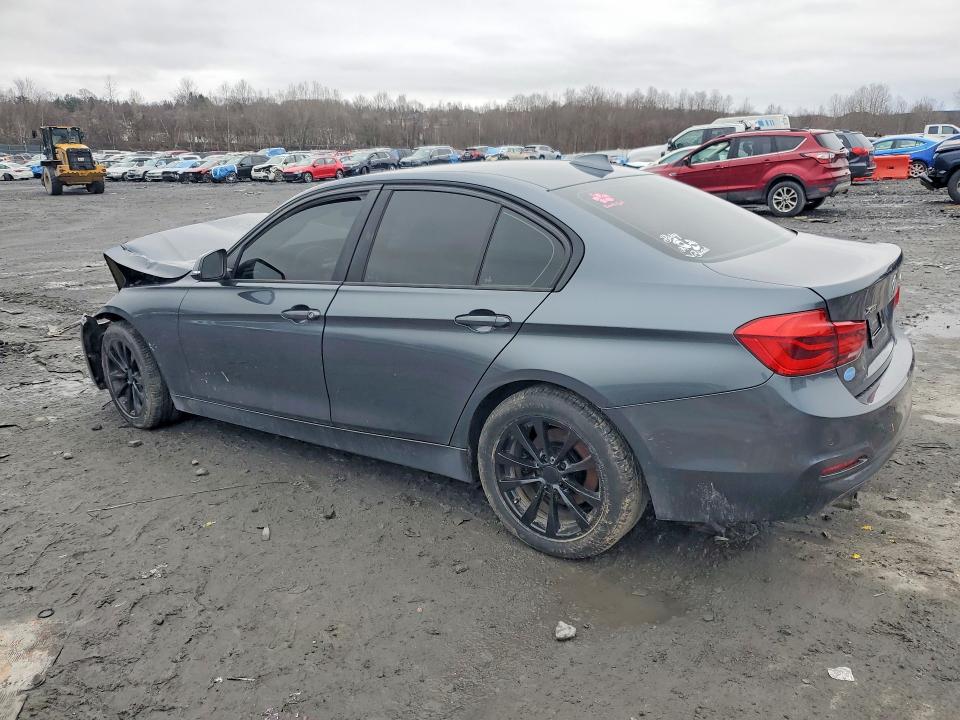 2016 Bmw 320 მანქანა იყიდება აუქციონზე, vin: WBA8E5G5XGNT41032, აუქციონის ნომერი: 41797586