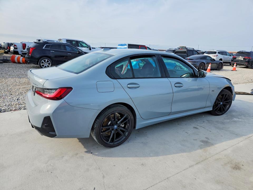 79944315 :رقم المزاد ، 3MW39FF03P8C97629 vin ، 2023 Bmw 330e مزاد بيع
