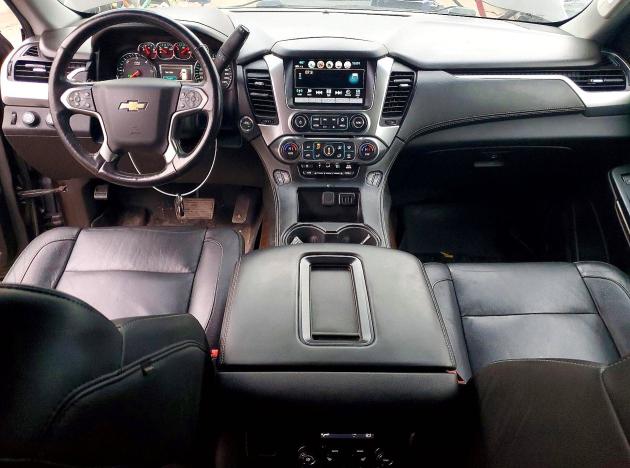 2018 Chevrolet Suburban მანქანა იყიდება აუქციონზე, vin: 1GNSKHKCXJR135628, აუქციონის ნომერი: 46069106