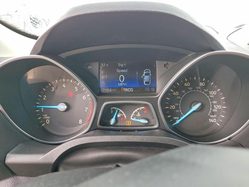 Продаж на аукціоні авто 2017 Ford Escape, vin: 1FMCU0JD0HUA75994, номер лоту: 46886686
