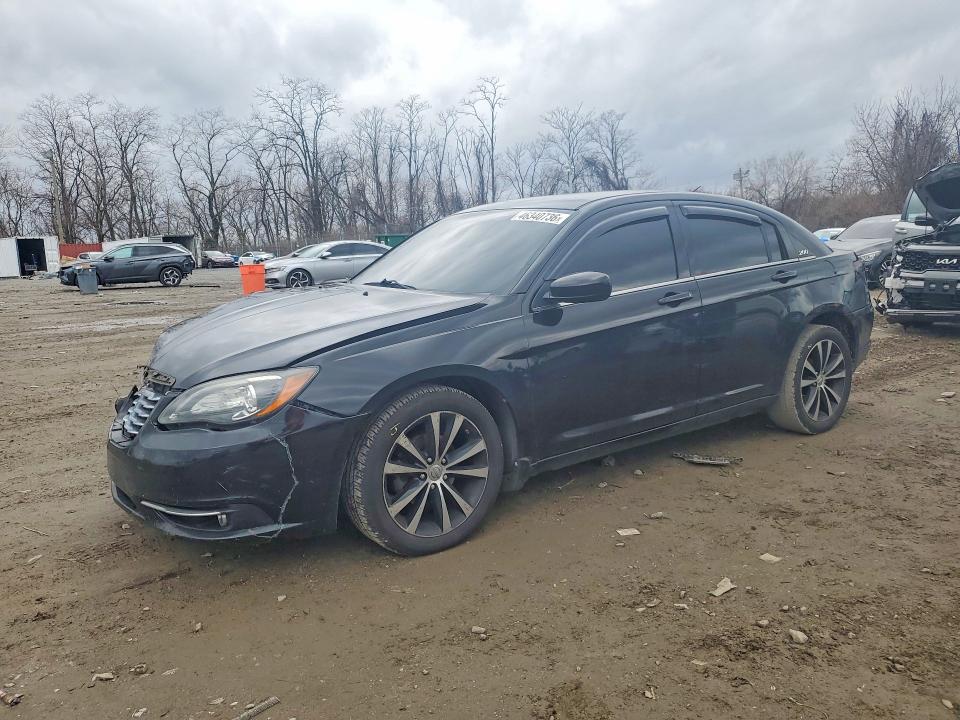 Продаж на аукціоні авто 2013 Chrysler 200, vin: 1C3CCBCG5DN617125, номер лоту: 46340736