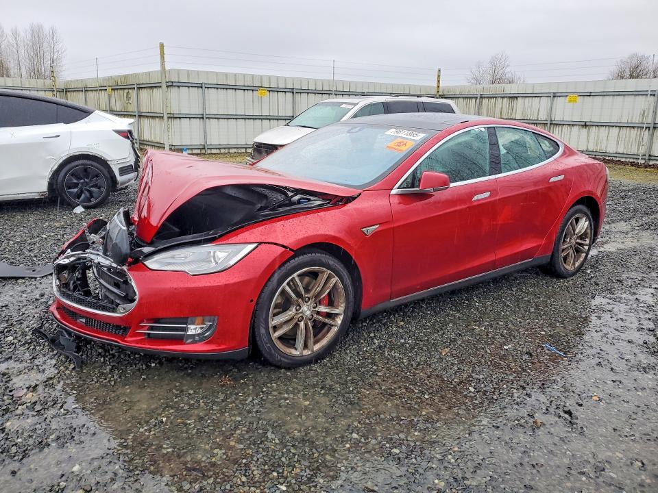Продаж на аукціоні авто 2015 Tesla Model S, vin: 5YJSA1H47FF084055, номер лоту: 79811865