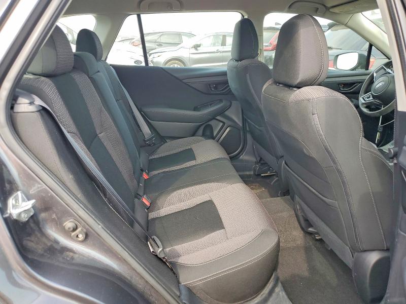 47008786 :رقم المزاد ، 4S4BTAAC1M3197369 vin ، 2021 Subaru Outback مزاد بيع