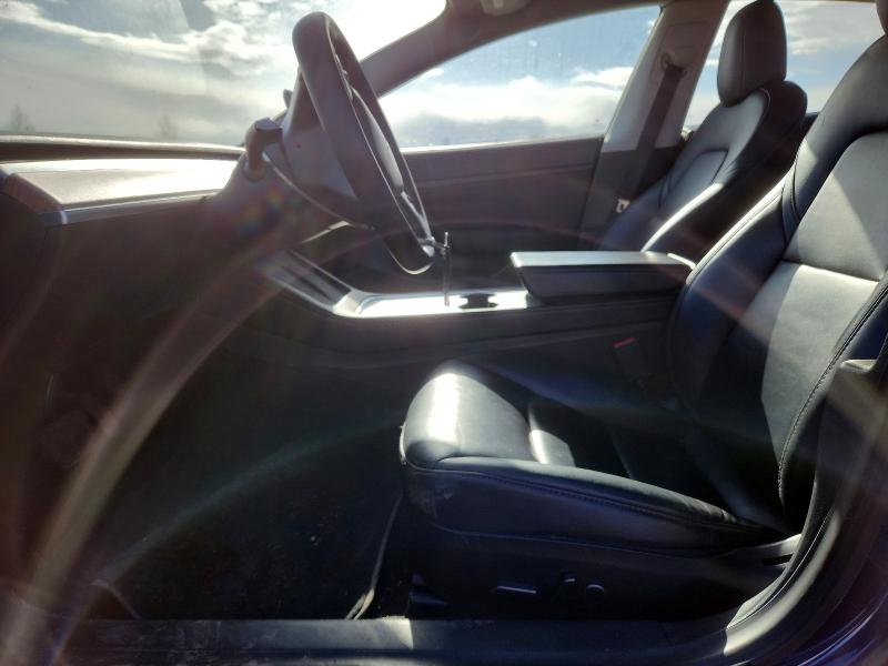 41984556 :رقم المزاد ، 5YJ3E1EA0MF870215 vin ، 2021 Tesla Model 3 مزاد بيع